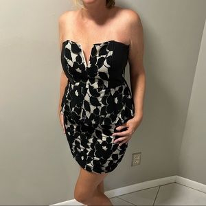 NWOT Betsy & Adam Lace Floral Corset Dress Faux Leather